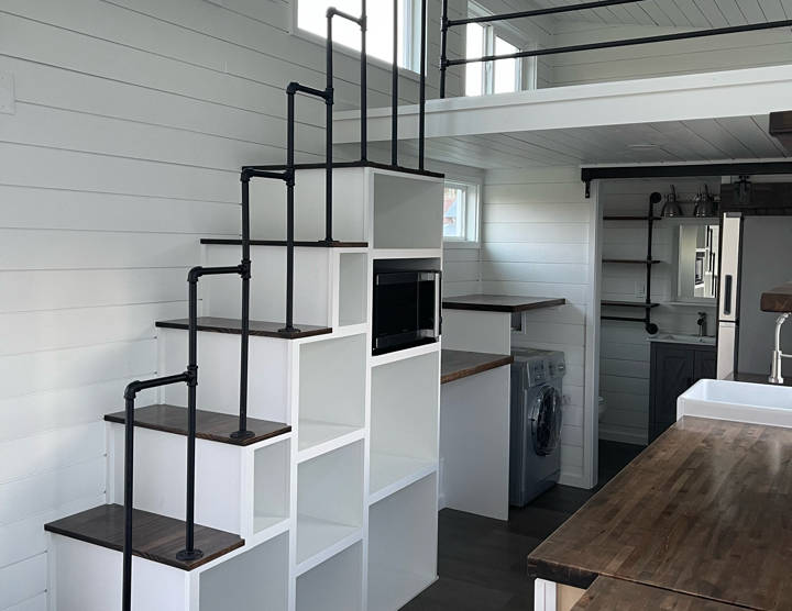Staircases & Storage